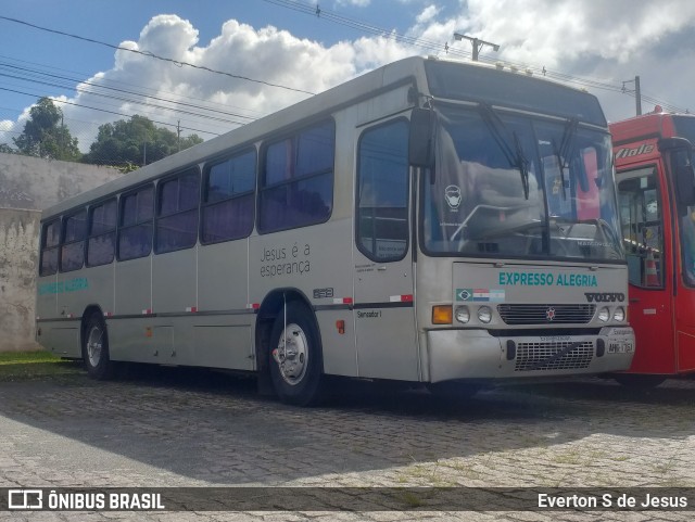 Expresso Alegria 1751 na cidade de Colombo, Paraná, Brasil, por Everton S de Jesus. ID da foto: 11064581.