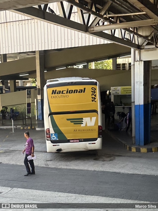 Viação Nacional 14240 na cidade de Rio de Janeiro, Rio de Janeiro, Brasil, por Marco Silva. Número da foto: #11064840.