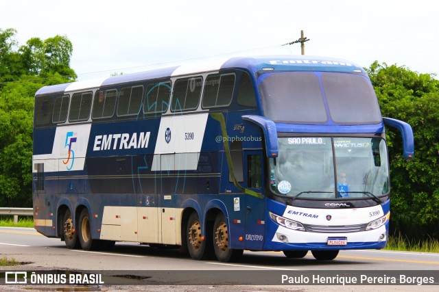 Emtram 5390 na cidade de Barra do Piraí, Rio de Janeiro, Brasil, por Paulo Henrique Pereira Borges. ID da foto: 11068489.