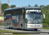 Turística Marília 1040 na cidade de Santa Isabel, São Paulo, Brasil, por George Miranda. Número da foto: #:id.
