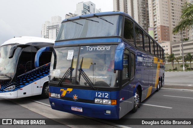 Transportadora Tamboré 1212 na cidade de Barueri, São Paulo, Brasil, por Douglas Célio Brandao. Número da foto: #11070656.