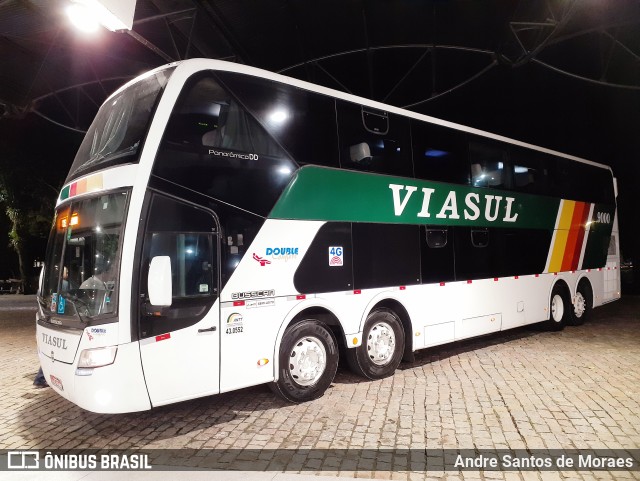 Viasul - Auto Viação Venâncio Aires 9000 na cidade de Joinville, Santa Catarina, Brasil, por Andre Santos de Moraes. ID da foto: 11070250.