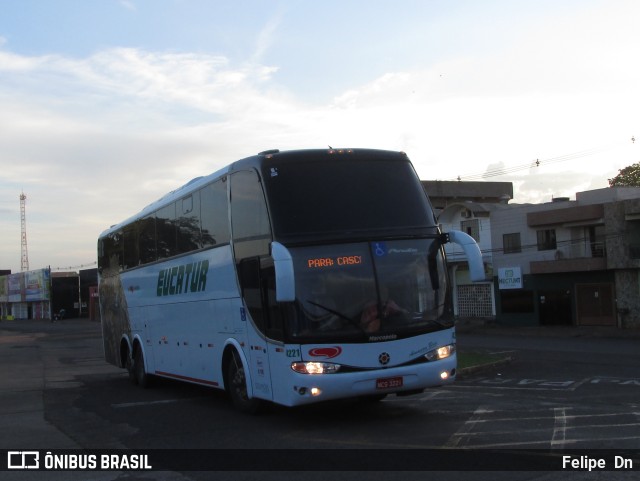 Eucatur - Empresa União Cascavel de Transportes e Turismo 4221 na cidade de Cascavel, Paraná, Brasil, por Felipe  Dn. ID da foto: 11072339.