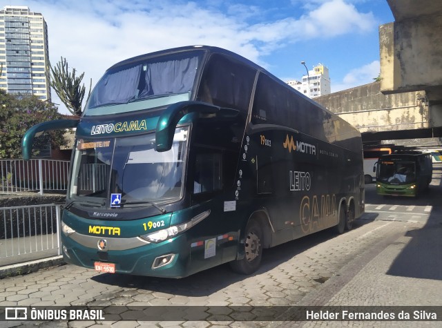 Viação Motta 19002 na cidade de Belo Horizonte, Minas Gerais, Brasil, por Helder Fernandes da Silva. Número da foto: #11073856.
