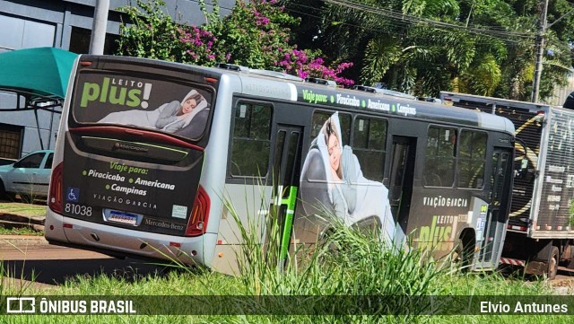 Viação Garcia 81038 na cidade de Maringá, Paraná, Brasil, por Elvio Antunes. Número da foto: #11080352.