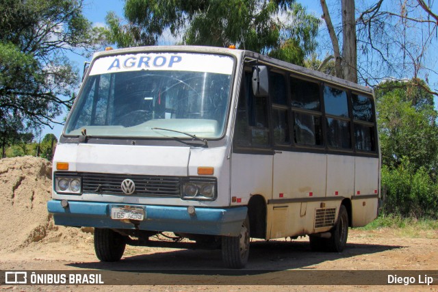 Ônibus Particulares 3299 na cidade de Cerro Negro, Santa Catarina, Brasil, por Diego Lip. Número da foto: #11078984.
