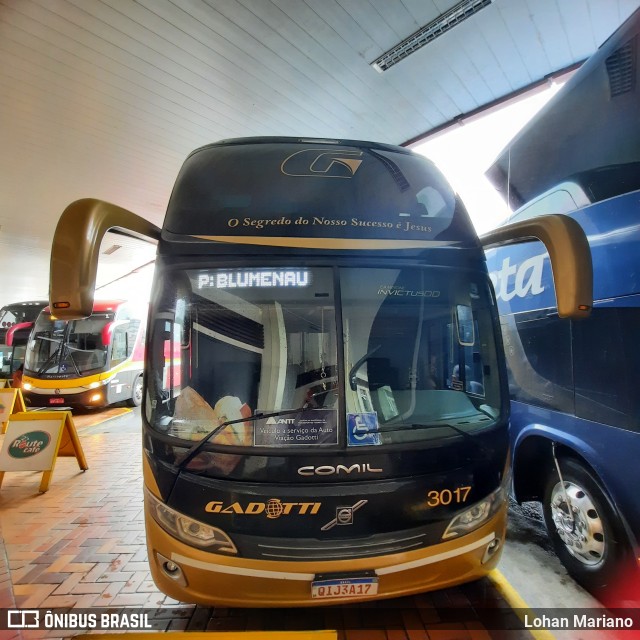 Auto Viação Gadotti 3017 na cidade de Registro, São Paulo, Brasil, por Lohan Mariano. Número da foto: #11078338.