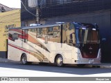 Motorhomes 2694 na cidade de Porto Alegre, Rio Grande do Sul, Brasil, por Shayan Lee. Número da foto: #11080629.