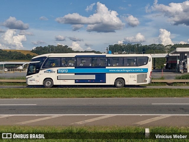 Auto Viação Bragança 18040 na cidade de São Gonçalo do Sapucaí, Minas Gerais, Brasil, por Vinícius Weber. ID da foto: 11012542.