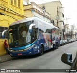 Van Turismo 20010 na cidade de São Paulo, São Paulo, Brasil, por Gui Ferreira. ID da foto: :id.