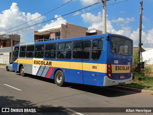Rápido Sumaré 065 na cidade de Paulínia, São Paulo, Brasil, por Allan Henrique. Número da foto: #11014098.