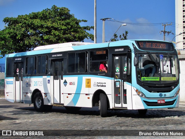 Empresa Santa Maria 20725 na cidade de Fortaleza, Ceará, Brasil, por Bruno Oliveira Nunes. Número da foto: #11019355.