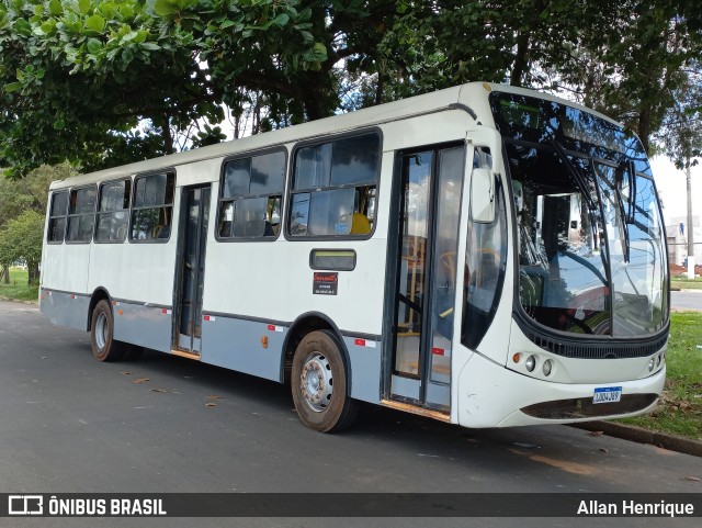 Ônibus Particulares  na cidade de Paulínia, São Paulo, Brasil, por Allan Henrique. Número da foto: #11017086.