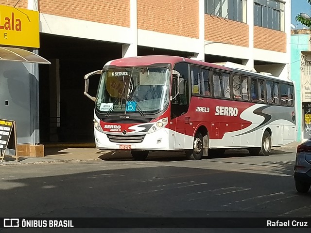 Viação Serro 28613 na cidade de Capitólio, Minas Gerais, Brasil, por Rafael Cruz. ID da foto: 11016541.