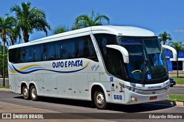 Viação Ouro e Prata 669 na cidade de Campo Grande, Mato Grosso do Sul, Brasil, por Eduardo Ribeiro. Número da foto: #11019456.