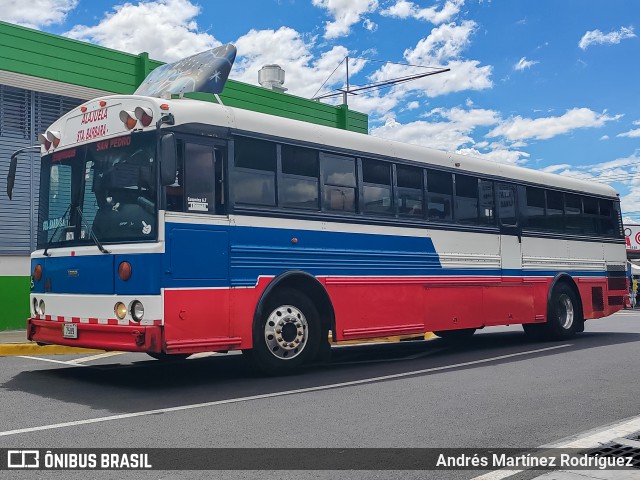 Alpizar 44 na cidade de Alajuela, Alajuela, Costa Rica, por Andrés Martínez Rodríguez. Número da foto: #11021924.