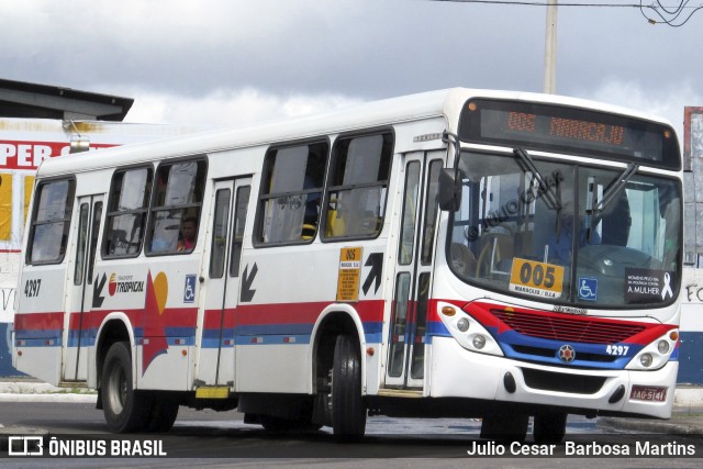 Transporte Tropical 4297 na cidade de Aracaju, Sergipe, Brasil, por Julio Cesar  Barbosa Martins. ID da foto: 11020396.