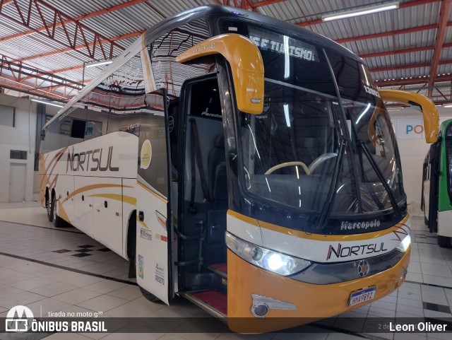 NortSul Turismo 13002 na cidade de Caruaru, Pernambuco, Brasil, por Leon Oliver. Número da foto: #11022848.