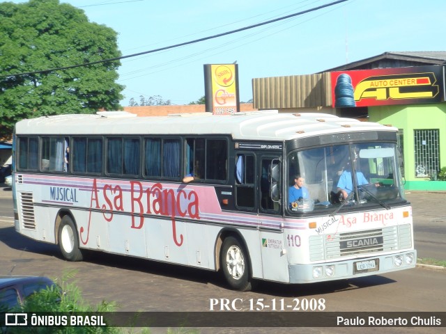 Musical Asa Branca 110 na cidade de Carazinho, Rio Grande do Sul, Brasil, por Paulo Roberto Chulis. ID da foto: 11024950.