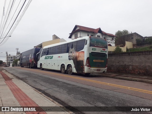 Eucatur - Empresa União Cascavel de Transportes e Turismo 4721 na cidade de Florianópolis, Santa Catarina, Brasil, por João Victor. ID da foto: 11023217.