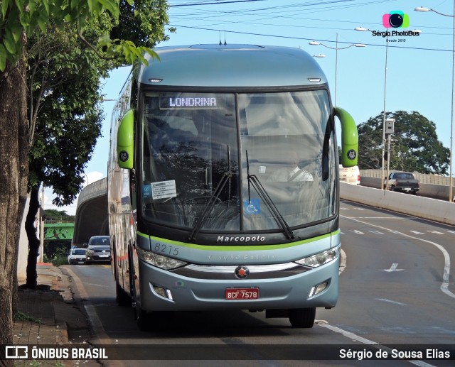 Viação Garcia 8215 na cidade de Londrina, Paraná, Brasil, por Sérgio de Sousa Elias. Número da foto: #11082002.