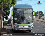 Viação Garcia 8215 na cidade de Londrina, Paraná, Brasil, por Sérgio de Sousa Elias. Número da foto: #11082002.