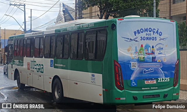 OT Trans - Ótima Salvador Transportes 21225 na cidade de Salvador, Bahia, Brasil, por Felipe Damásio. ID da foto: 11106738.