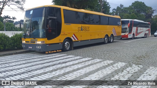 Lene Tur Transporte e Turismo 44803 na cidade de Petrópolis, Rio de Janeiro, Brasil, por Zé Ricardo Reis. Número da foto: #11104731.