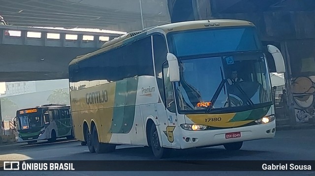 Empresa Gontijo de Transportes 17180 na cidade de Rio de Janeiro, Rio de Janeiro, Brasil, por Gabriel Sousa. ID da foto: 11107240.