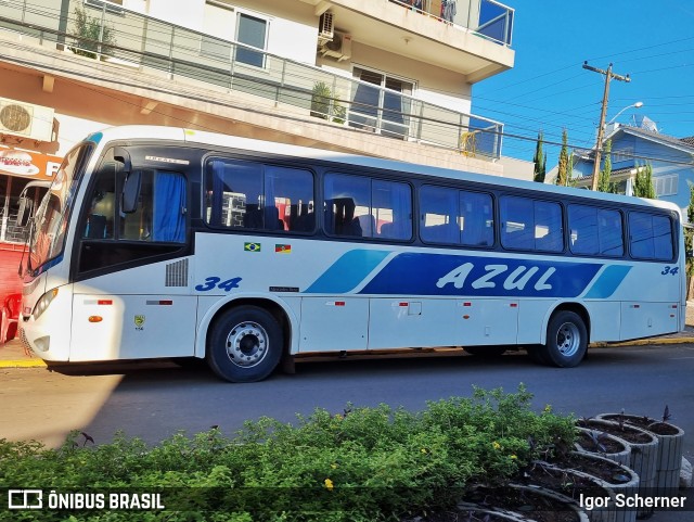 Expresso Azul 34 na cidade de Marques de Souza, Rio Grande do Sul, Brasil, por Igor Scherner. ID da foto: 11108276.