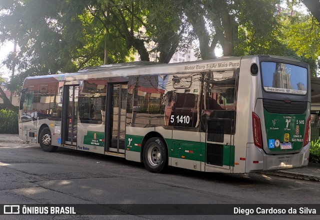 Via Sudeste Transportes S.A. 5 1410 na cidade de São Paulo, São Paulo, Brasil, por Diego Cardoso da Silva. ID da foto: 11107939.