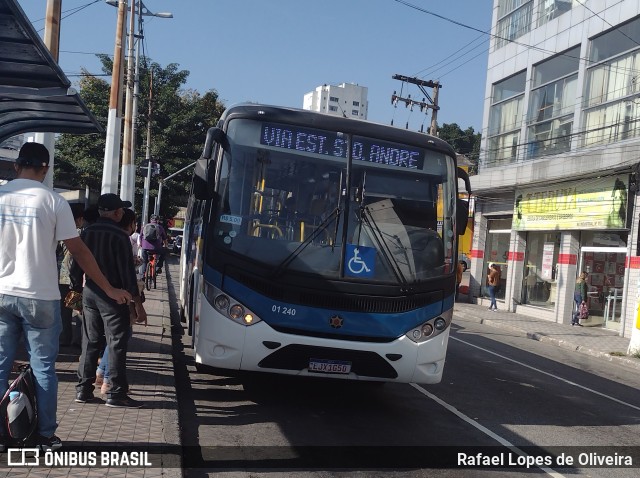 Viação Curuçá 01 240 na cidade de Santo André, São Paulo, Brasil, por Rafael Lopes de Oliveira. Número da foto: #11107496.