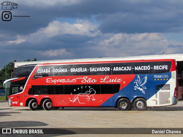 Expresso São Luiz 9070 na cidade de SCIA, Distrito Federal, Brasil, por Daniel Chaves. Número da foto: #11114304.