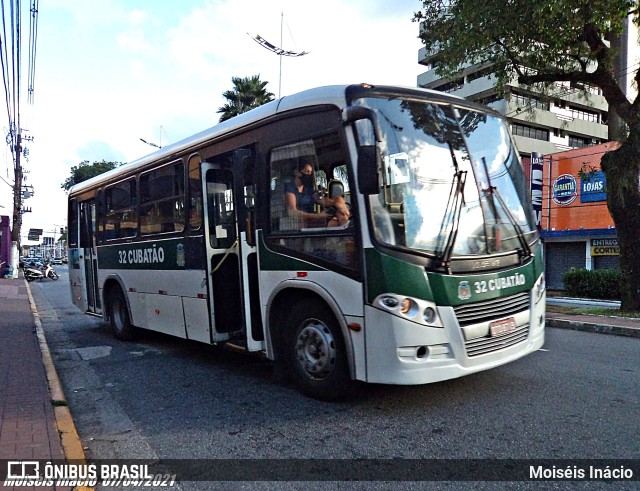 Coopertransp União 32 na cidade de Cubatão, São Paulo, Brasil, por Moiséis Inácio. ID da foto: 11115949.