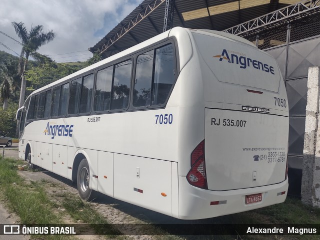 Expresso Angrense RJ 535.007 na cidade de Rio de Janeiro, Rio de Janeiro, Brasil, por Alexandre  Magnus. Número da foto: #11117570.