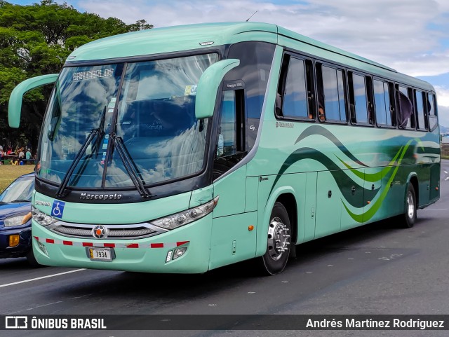 Autotransportes San José a Venecia 00 na cidade de Alajuela, Alajuela, Costa Rica, por Andrés Martínez Rodríguez. Número da foto: #11121103.