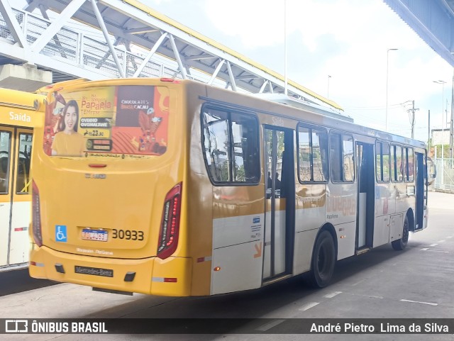 Plataforma Transportes 30933 na cidade de Salvador, Bahia, Brasil, por André Pietro  Lima da Silva. Número da foto: #11120245.