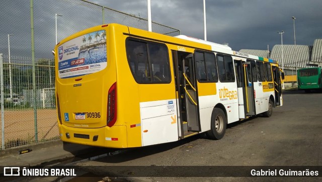 Plataforma Transportes 30936 na cidade de Salvador, Bahia, Brasil, por Gabriel Guimarães. ID da foto: 11120195.