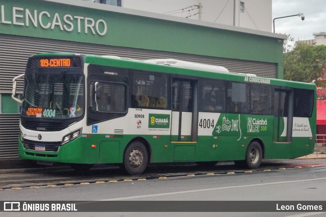 Integração Transportes 4004 na cidade de Cuiabá, Mato Grosso, Brasil, por Leon Gomes. Número da foto: #11119220.
