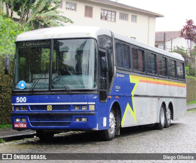 Ônibus Particulares 500 na cidade de Teresópolis, Rio de Janeiro, Brasil, por Diego Oliveira. Número da foto: #11124129.