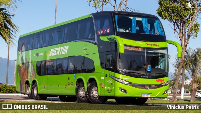 Eucatur - Empresa União Cascavel de Transportes e Turismo 5700 na cidade de Florianópolis, Santa Catarina, Brasil, por Vinicius Petris. Número da foto: #11125880.