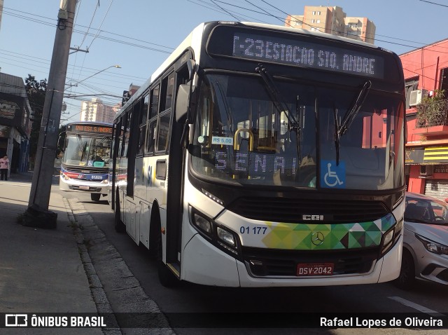 Viação Guaianazes 01 177 na cidade de Santo André, São Paulo, Brasil, por Rafael Lopes de Oliveira. ID da foto: 11125519.