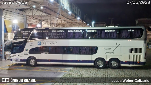 Princesa do Norte 51105 na cidade de Balneário Camboriú, Santa Catarina, Brasil, por Lucas Weber Calizario. Número da foto: #11127706.