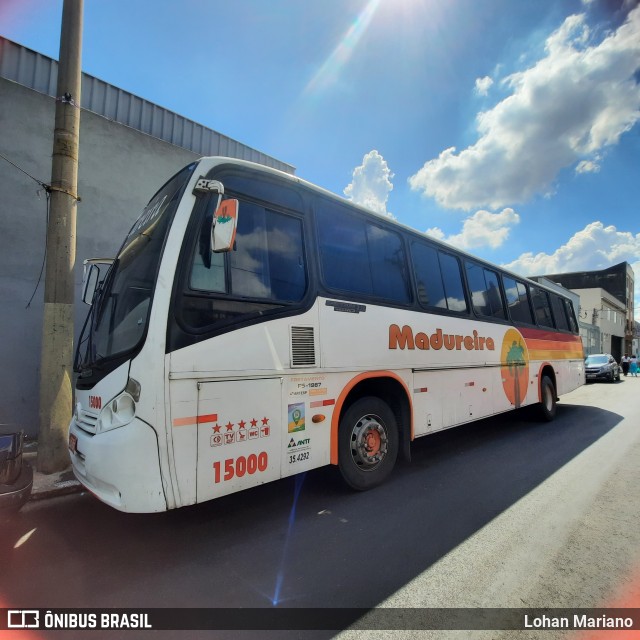 Madureira Turismo e Locadora de Veículos 15000 na cidade de São Caetano do Sul, São Paulo, Brasil, por Lohan Mariano. ID da foto: 11127615.