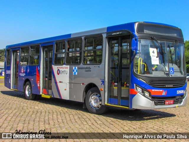 Transportes Capellini 32609 na cidade de Valinhos, São Paulo, Brasil, por Henrique Alves de Paula Silva. Número da foto: #11129930.
