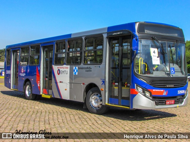 Transportes Capellini 32609 na cidade de Valinhos, São Paulo, Brasil, por Henrique Alves de Paula Silva. ID da foto: 11129930.