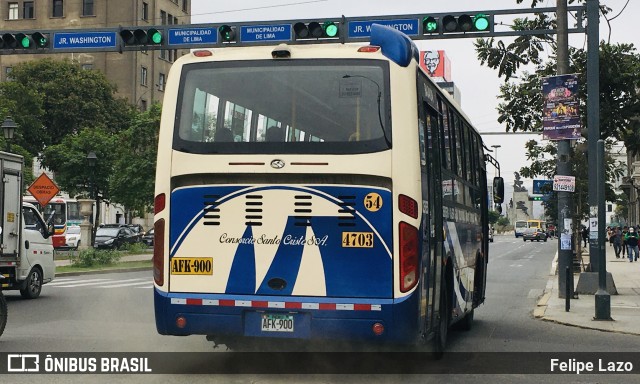 Empresa Consorcio de Transportes Santo Cristo 54 na cidade de Lima, Lima, Lima Metropolitana, Peru, por Felipe Lazo. Número da foto: #11127575.