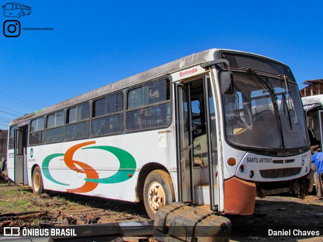 ESA - Empresa Santo Antônio 5375 na cidade de Águas Lindas de Goiás, Goiás, Brasil, por Daniel Chaves. Número da foto: #11129806.