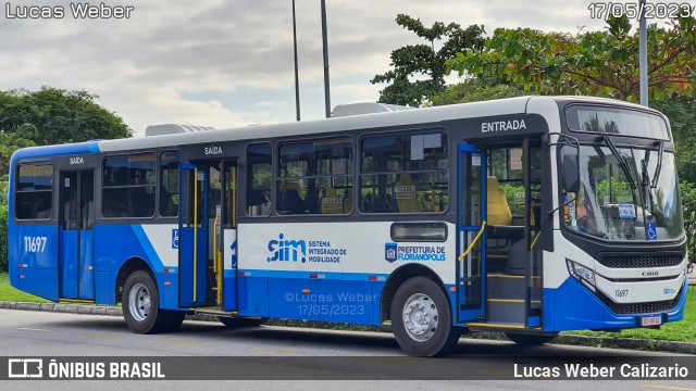 Canasvieiras Transportes 11697 na cidade de Florianópolis, Santa Catarina, Brasil, por Lucas Weber Calizario. ID da foto: 11128757.