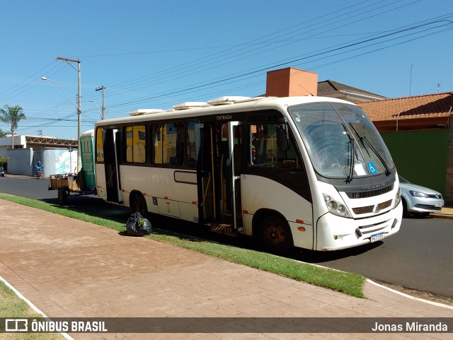 Ônibus Particulares  na cidade de Sertãozinho, São Paulo, Brasil, por Jonas Miranda. Número da foto: #11128185.